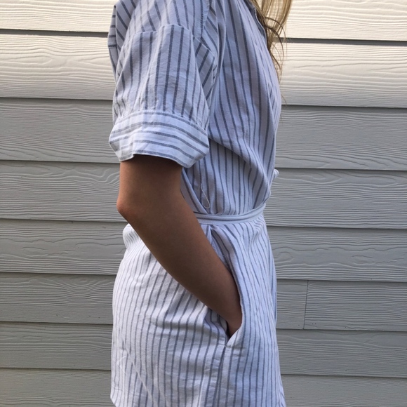 Abercrombie + Fitch Dress - Picture 2 of 4